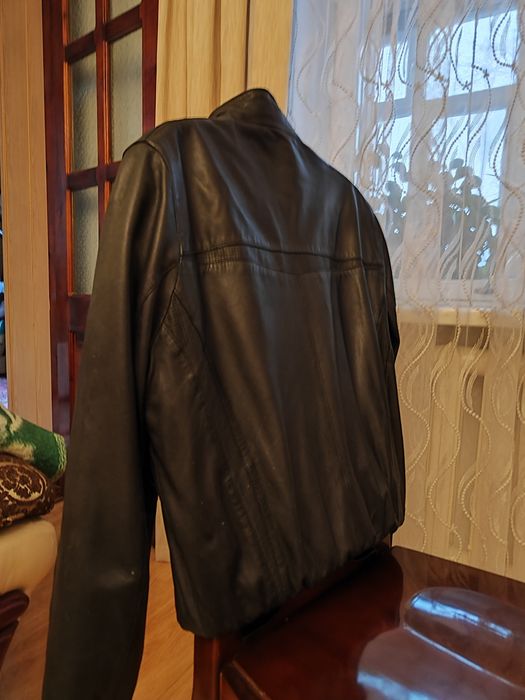 Кожанная куртка б/у