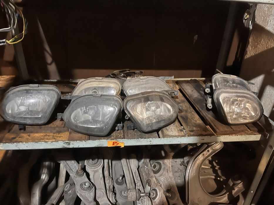 Халоген Mercede E class W211 / Халогени