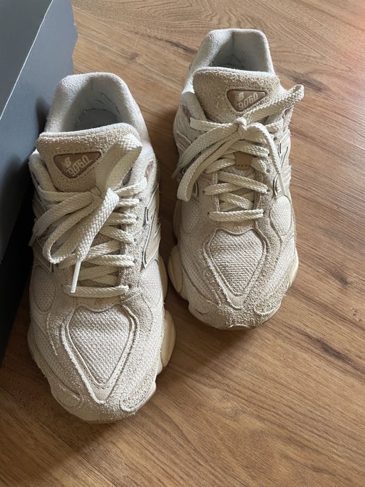 New Balance 9060