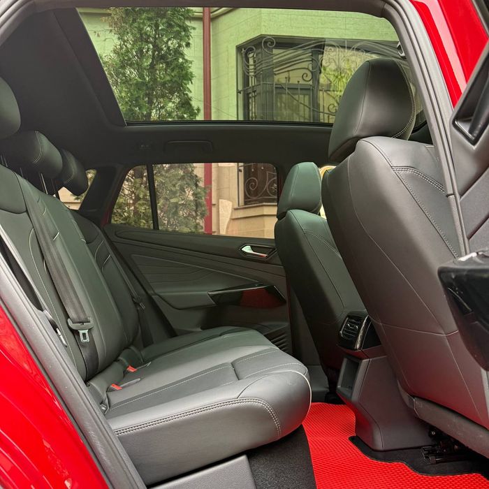 2022. Volkswagen ID.4 X. 62.000 KM. Kraskasi 100% Toza.