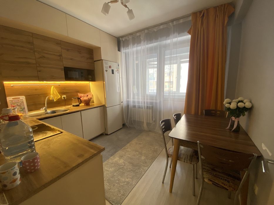 Квартира на подселение ищем 1 девушку