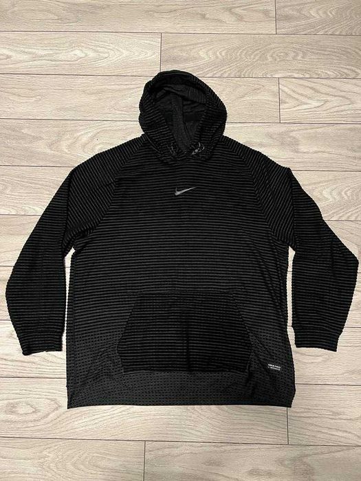 Hanorac negru Nike Pro, marimea XL