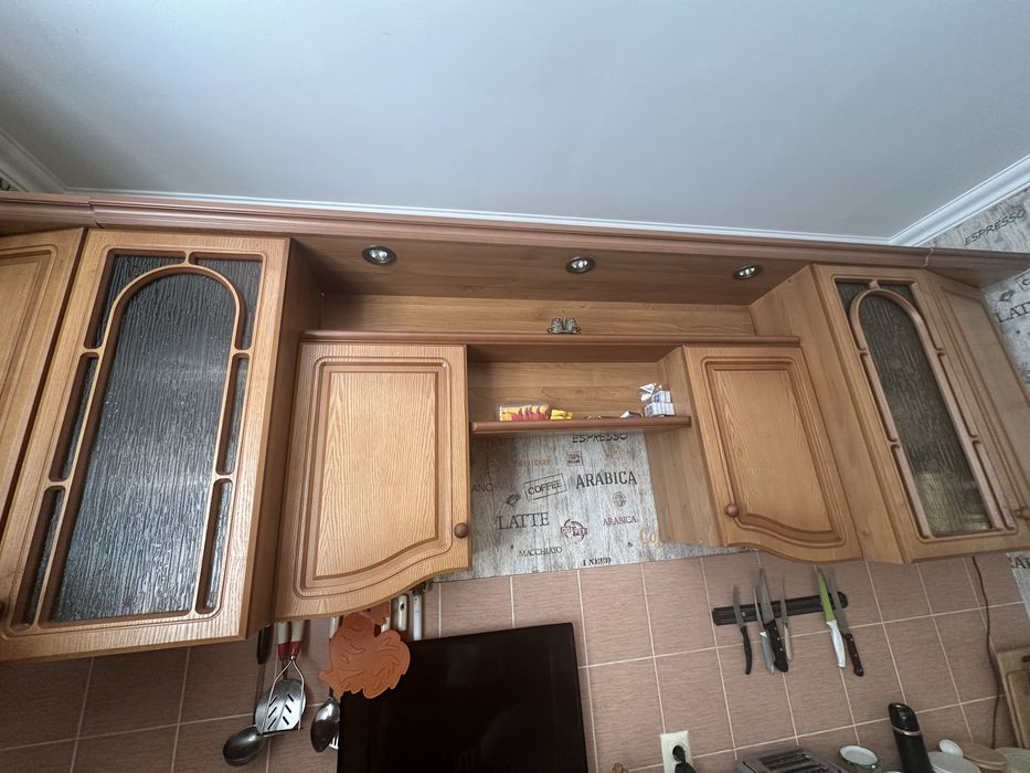 продам кухонный гарнитур