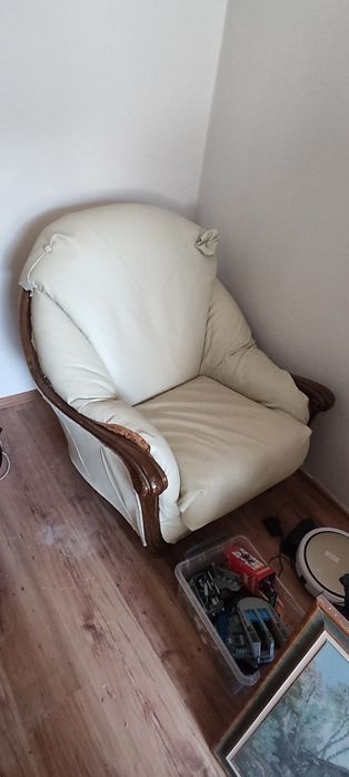 Винтидж, ретро мебели. Диван, Секция. Фотьойл, Шкаф,