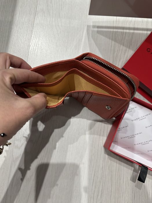 Дамско оригинално портмоне естествена кожа