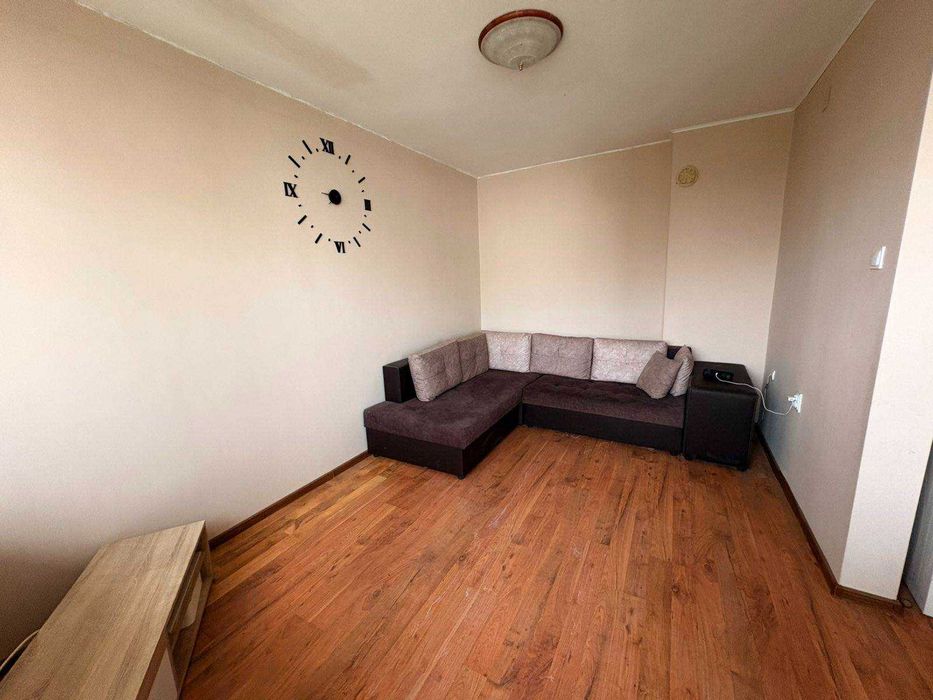 Тристаен апартамент