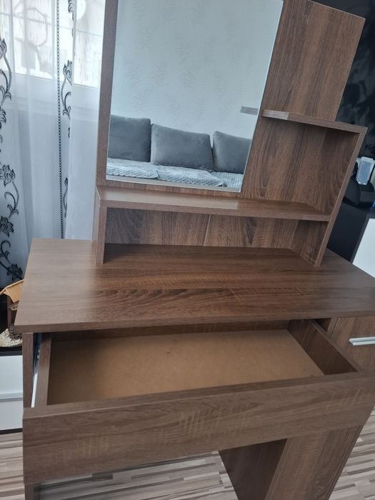 Masuță de toaleta