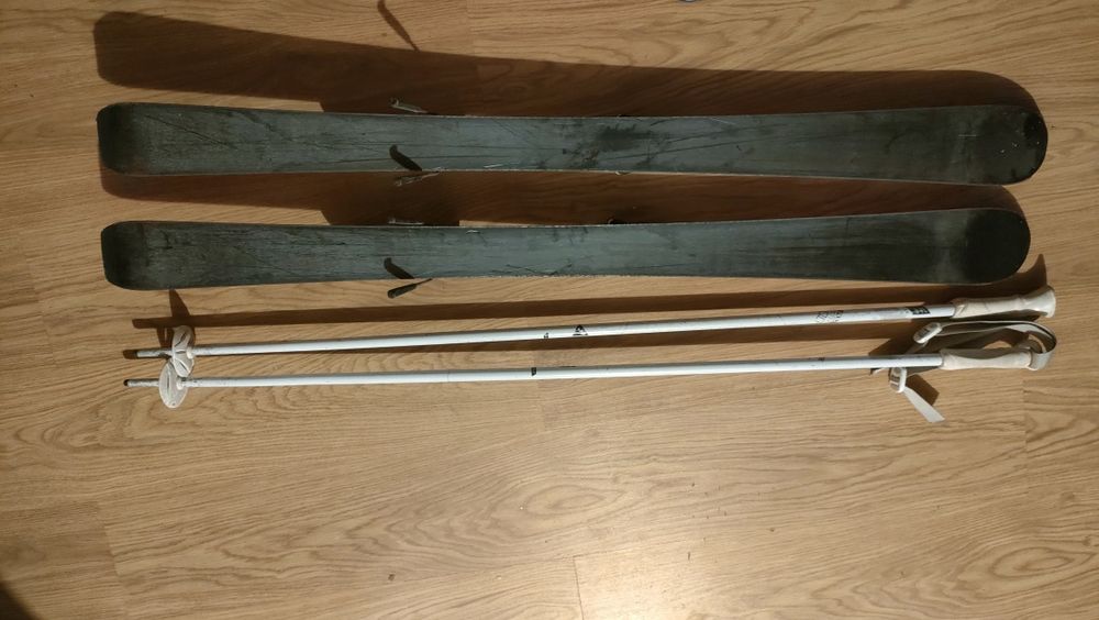 Schiuri copii 120 cm , bețe 120 cm