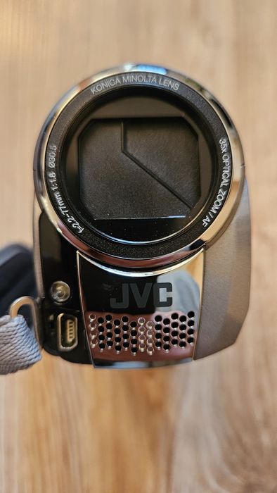 Камера JVC Everio GZ-MS100E - Camera