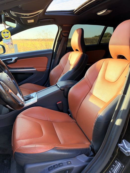 Volvo V60 / 2016 / 2.4 Diesel Plug-in Hybrid / Automata / Full Option