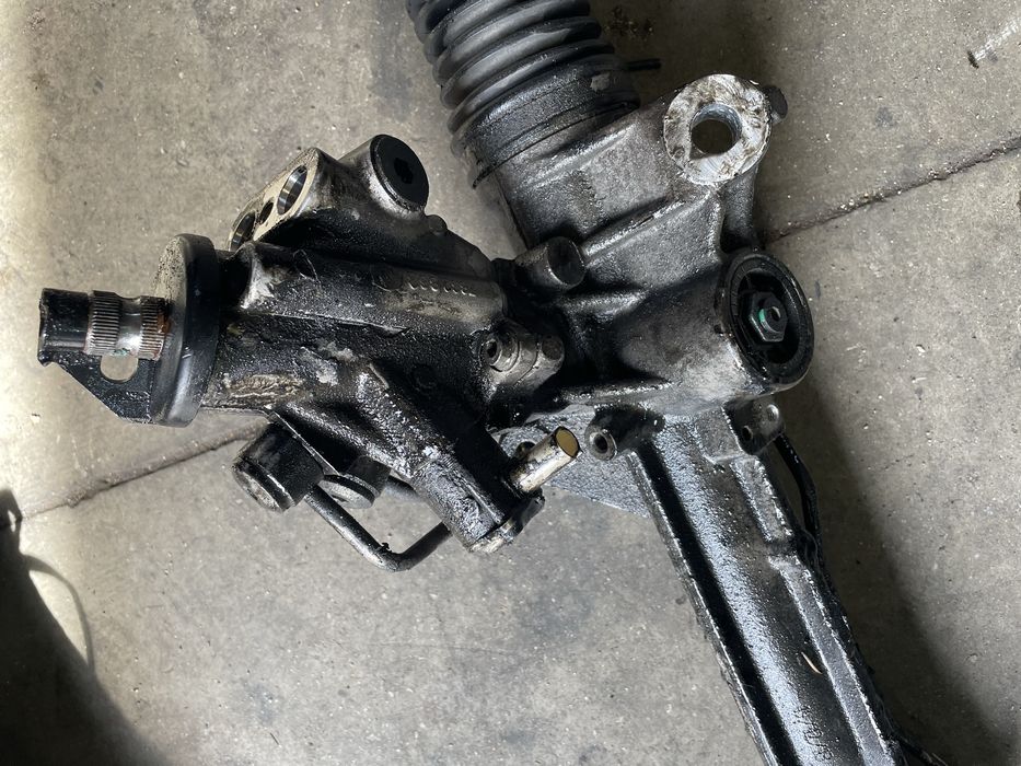 Хидравлична рейка БМВ Ф10/ Ф11, 550хд (reika bmw f10 xd)