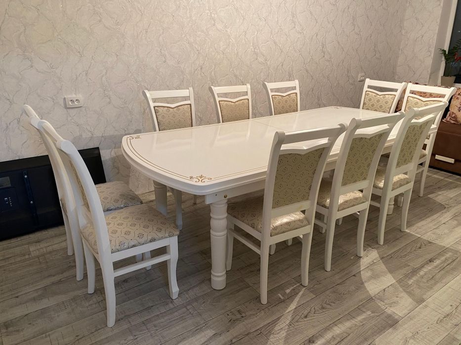 Стол со стульями комплект