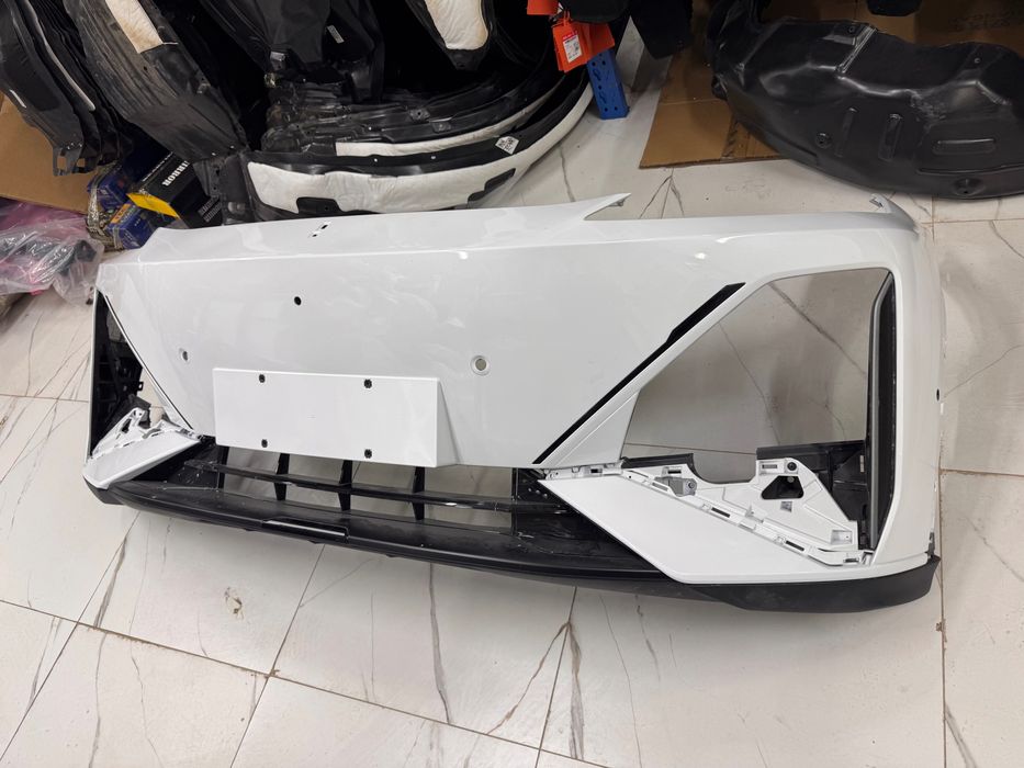 Передний бампер Deepal S07 белый