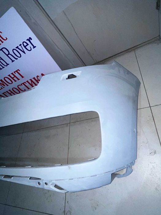Передний бампер  для Land Rover Range Rover L460