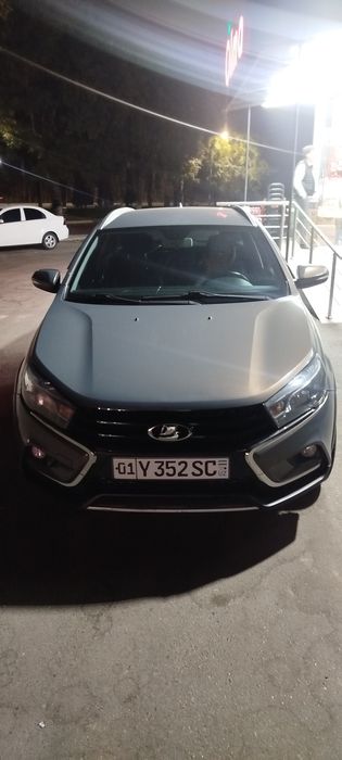 Продам Lada Vesta SW Cross 1.8 full