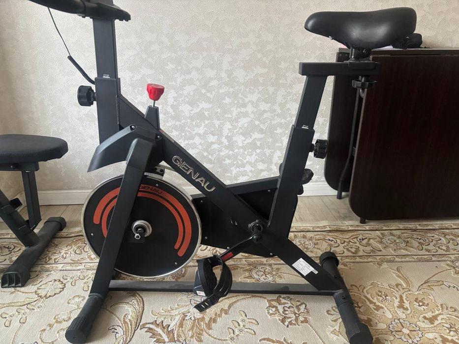 Велотренажёр в отличном состоянии