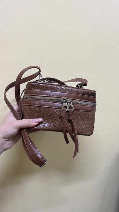 Сумка коричневая классно для повседневной носки