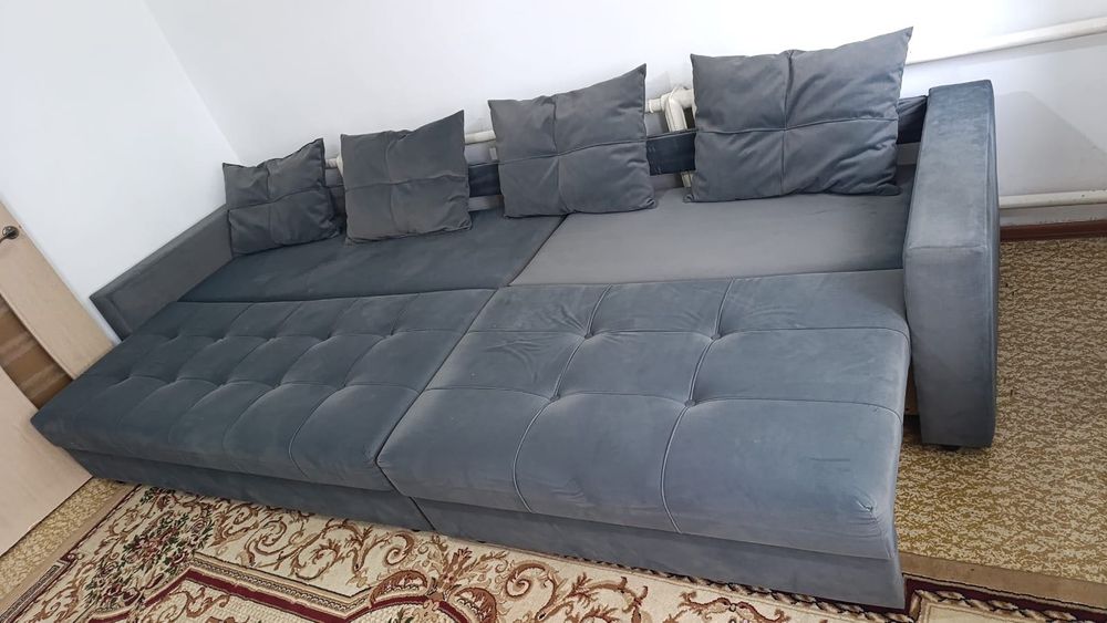 Продается Диван в хорошем состояние