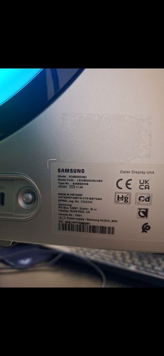 Monitor OLED Samsung Oddysey G8 34" UltraWide