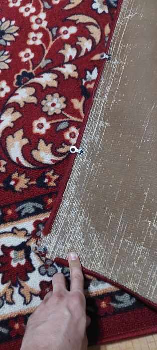 Продам ковер по символической цене.