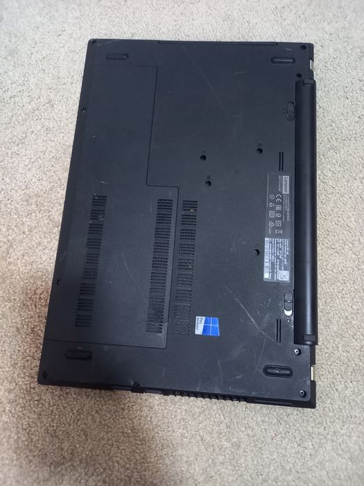 Laptop Intel Core i7 6500u,ssd,vireo 1gb,Ram 12gb,baterie noua