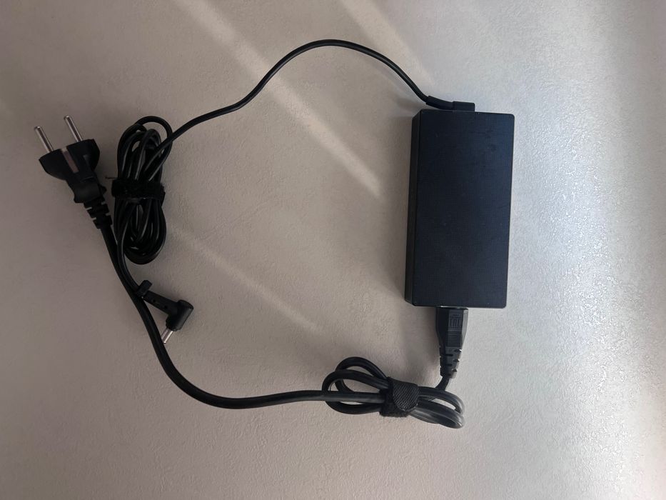 ASUS TUF Dash F15 (FX516PM) – Геймърски лаптоп