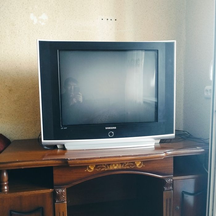 Продам телевизор рабочий