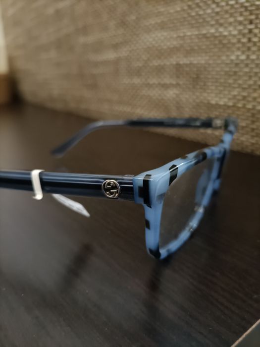 Vând ramă ochelari damă, Gucci, nouă preț 400 Ron, negociabil.