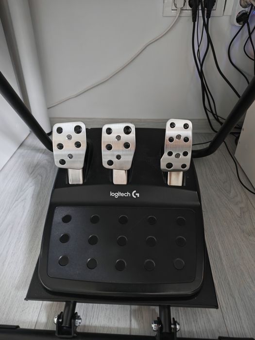 Vand Logitech G920 + stand racing