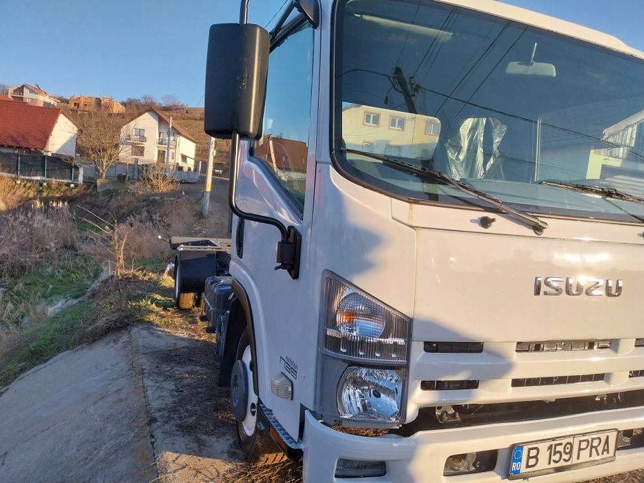 Oferta Vând Isuzu npr autosasiu an 2013