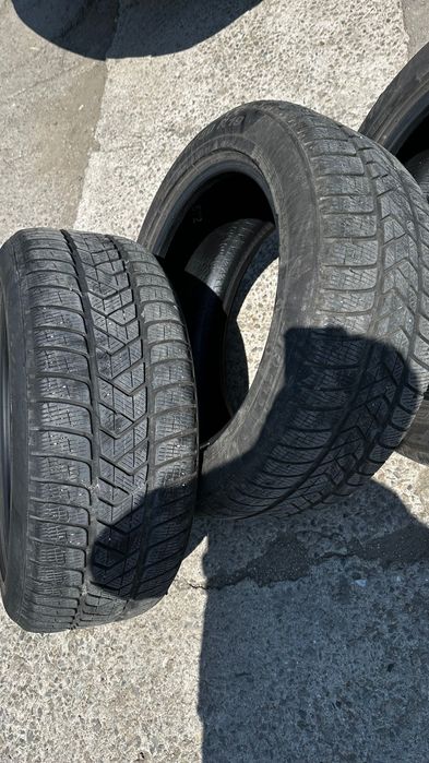 Зимни Рън флат гуми за БМВ х5 Pirelli Scorpion . 255/50/19 .