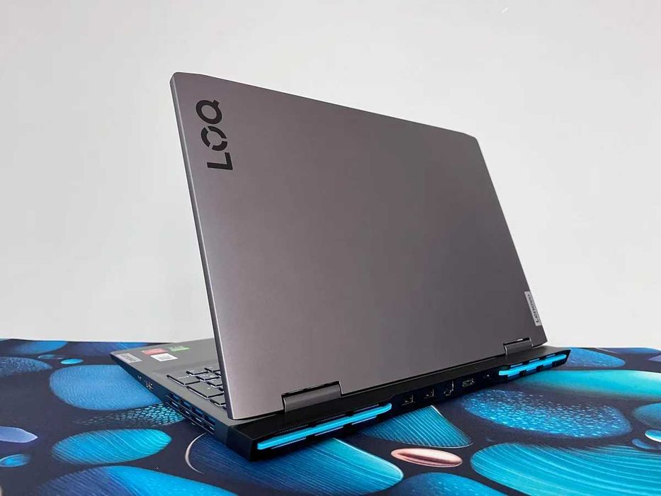 Лаптоп Lenovo LOQ 15AHP10