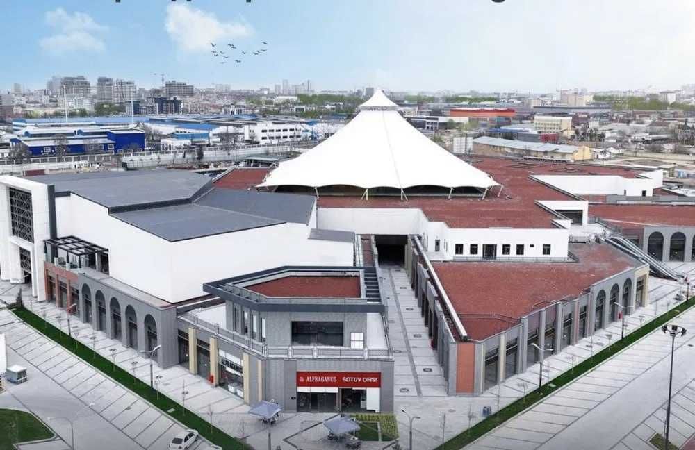 Продается Магазин в тц Alfraganus на 2 этаже проходное место , Мирабад