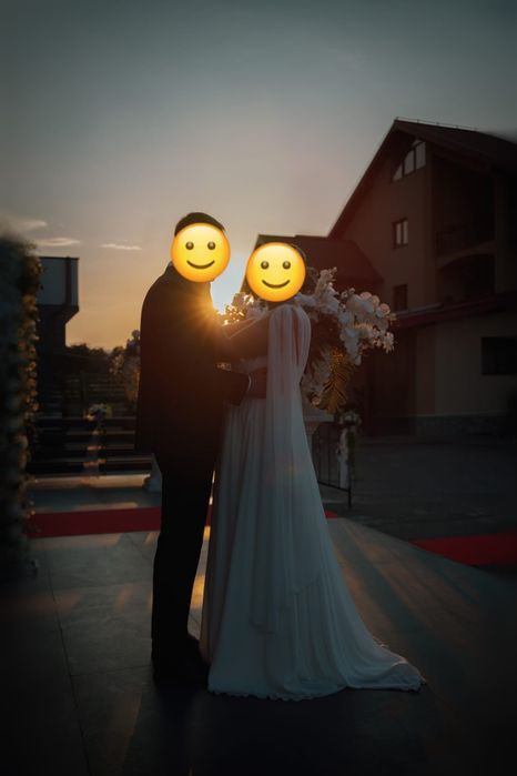 Rochie mireasa/costum mire