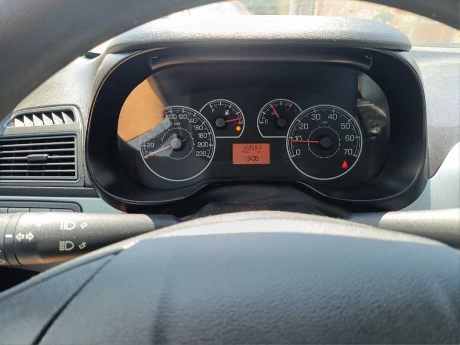 Fiat Punto 1.2 Grande 120хил.км