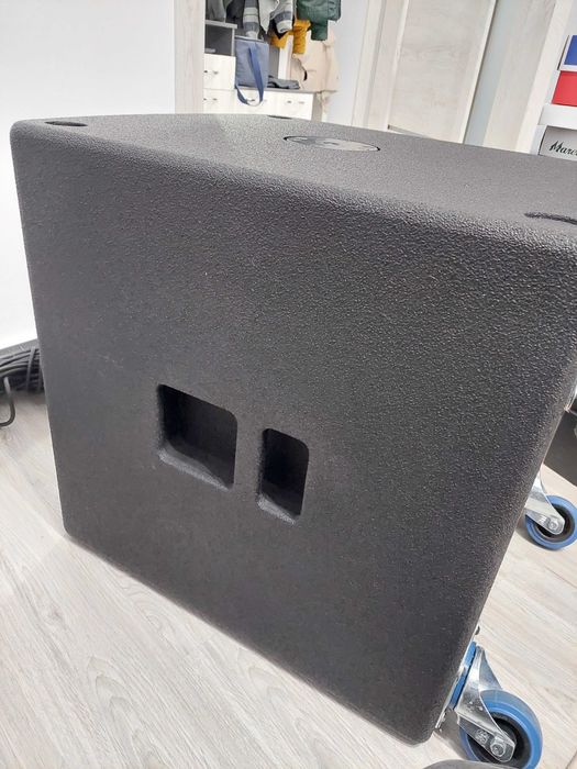 Basi montarbo earth 118, activi, 1500w