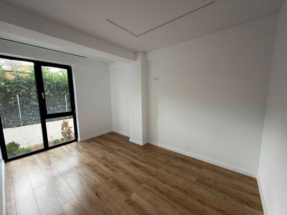 Vând 2 apartamente 2 camere / intabulate / parcare inclusă / etaj 1 / Rediu / Iasi