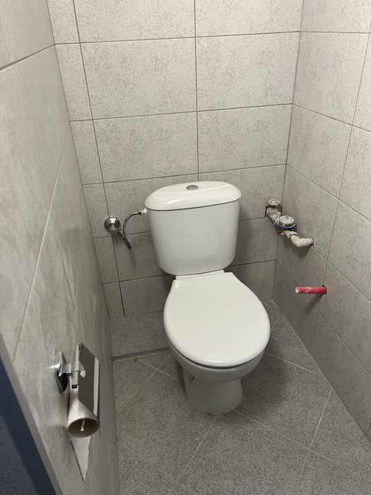 Дава се под наем Магазин в Казанлък - 50 кв.м за 378.93 € - Снимка #3