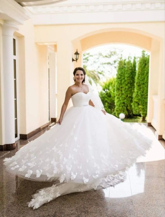 Продам свадебное платье