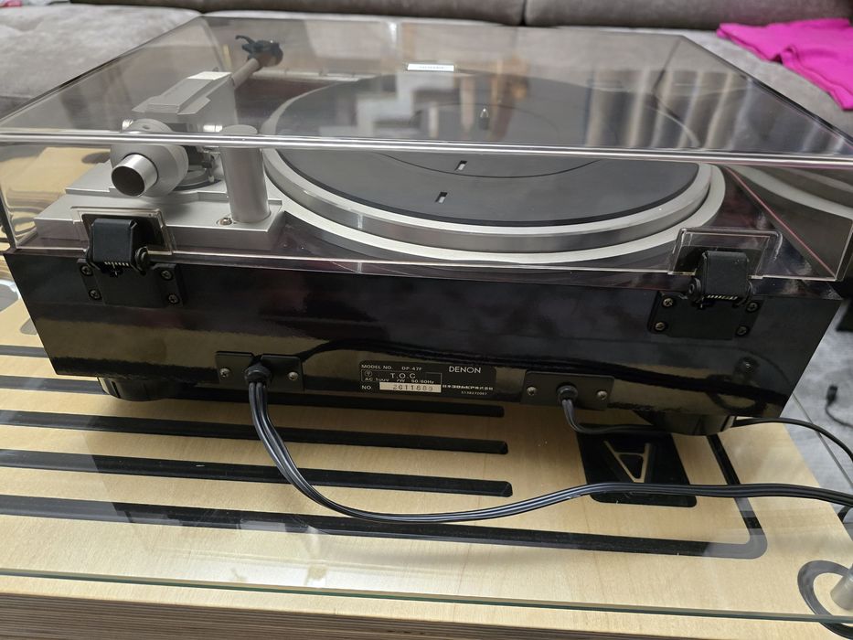 Виниловый проигрыватель Denon dp-47 ff