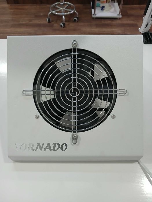 Продается оборудовние для ногтевой студии