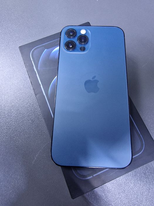 Iphone 12 pro , 256Гб