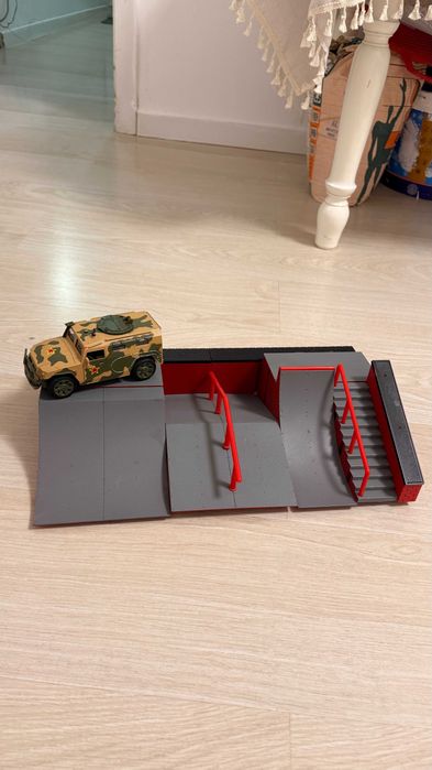 Отдам игрушки для мальчика