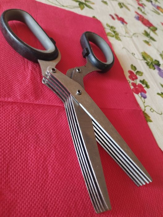 Ножица за подправки