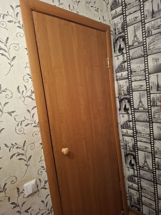 Входная дверь с подъезда