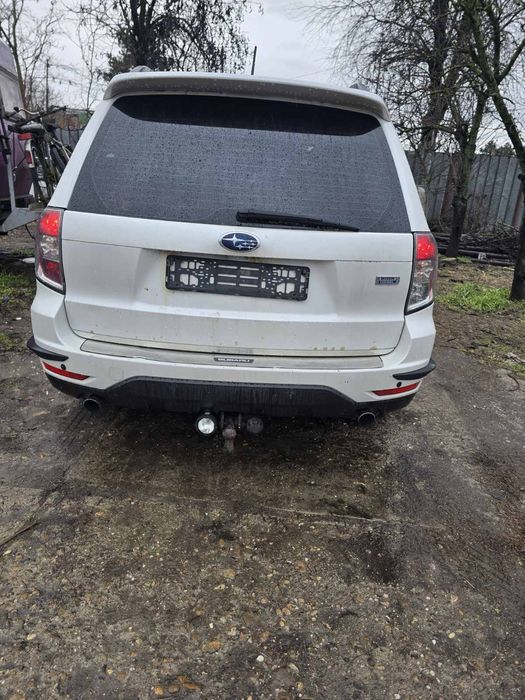 Subaru Forester 2.0D 2010g на части само