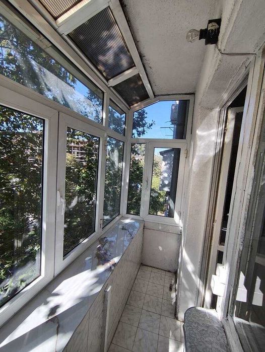 Продава се Двустаен апартамент в Пловдив, Кючук Париж - 64 кв.м за 1525 €/кв.м - Снимка #8