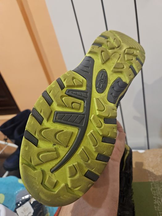 Bocanci trekking copii CMP Kiruna Mid FitGo 34