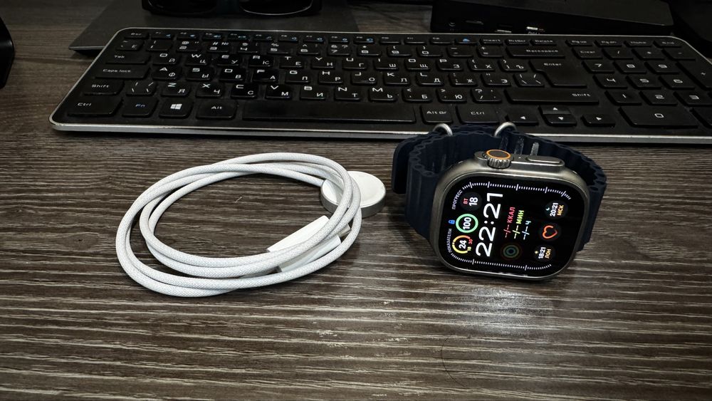 Apple Watch Ultra 2, Series 2