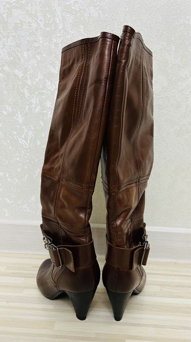 Кожаные зимние сапоги